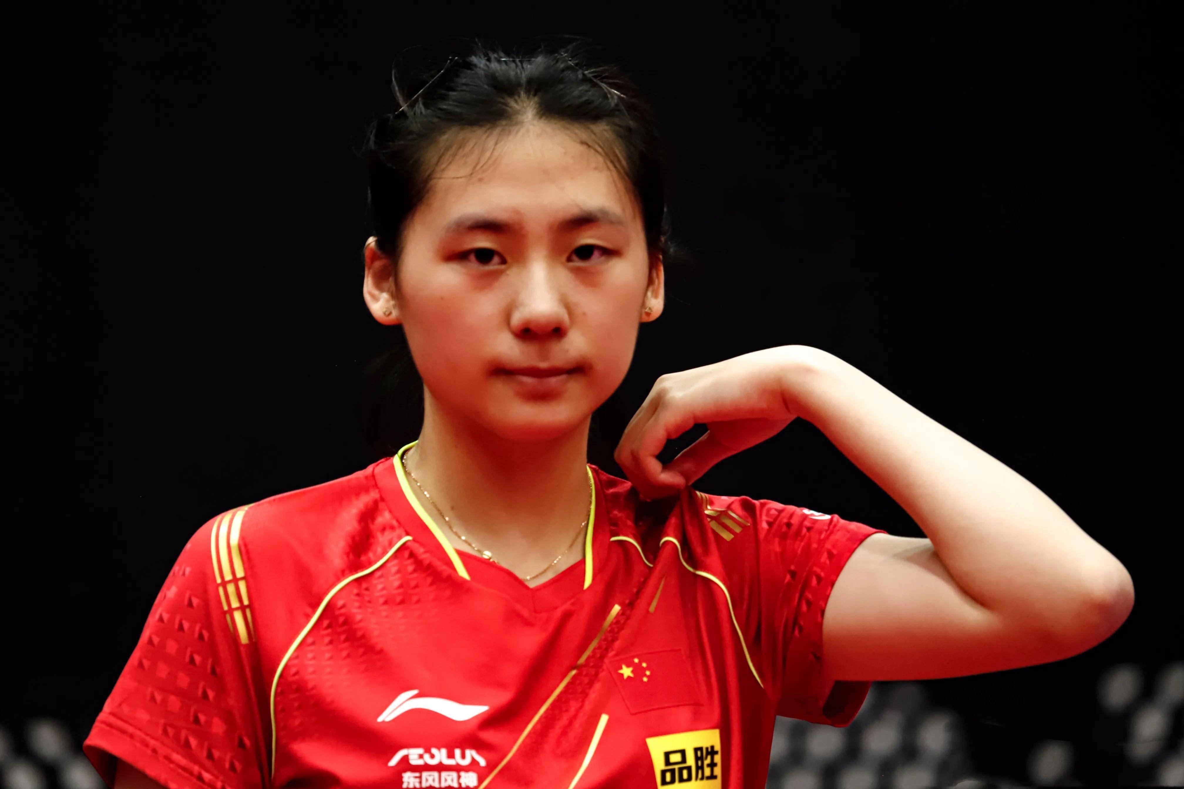 仅在球场上 仅在球场上